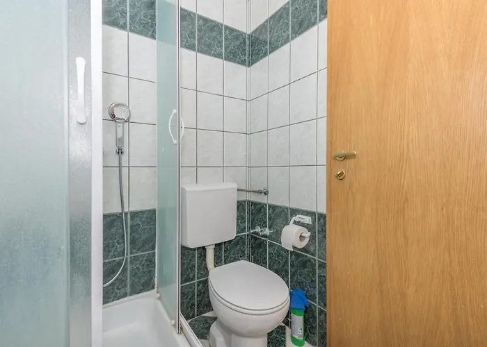 Apartment Zoka Makarska