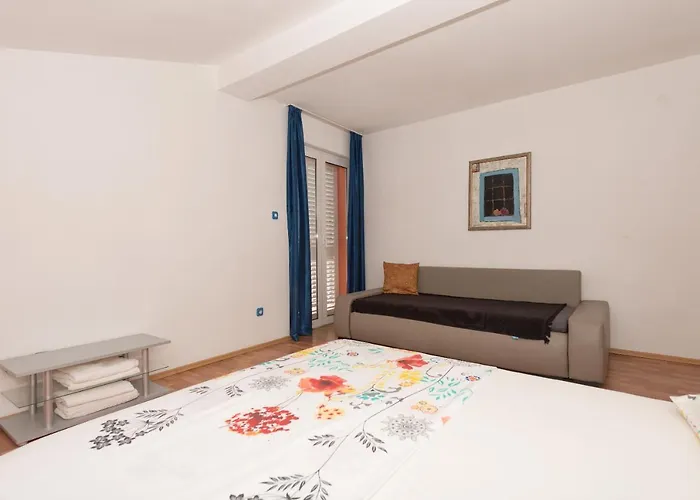 Zoka Apartment *